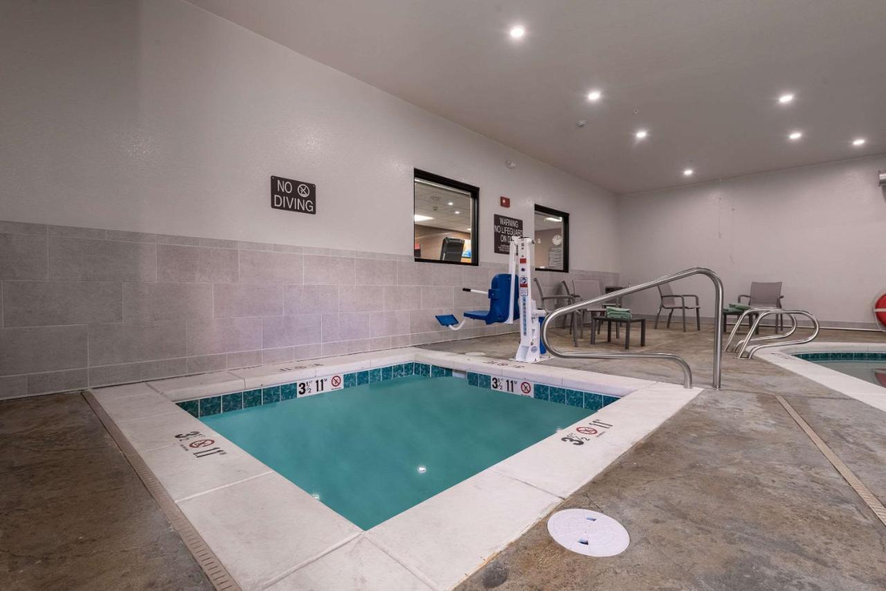 Mainstay Suites Colorado Springs East - Medical Center Area Esterno foto